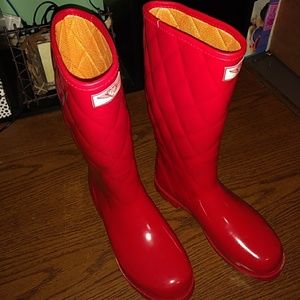 Red rainboots